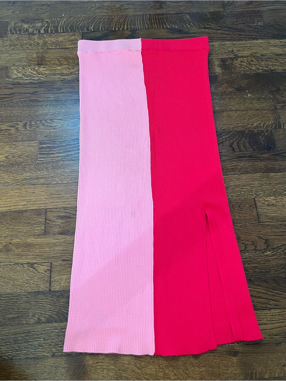 Steve Madden Two-Tone Pink & Hot Pink Ribbed Midi Skirt